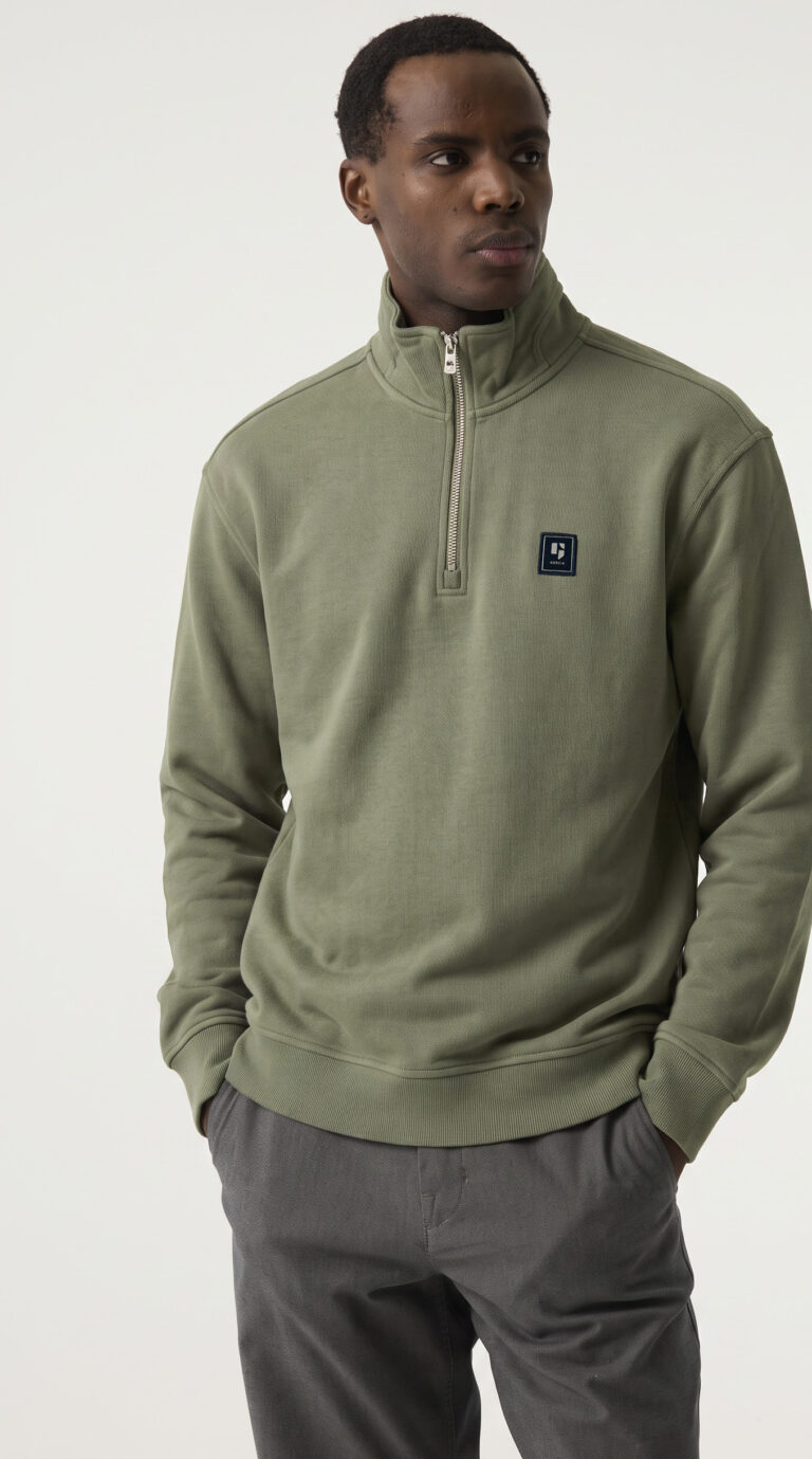 Sweatshirt mit Half-Zip von Garcia bei Yeans Halle